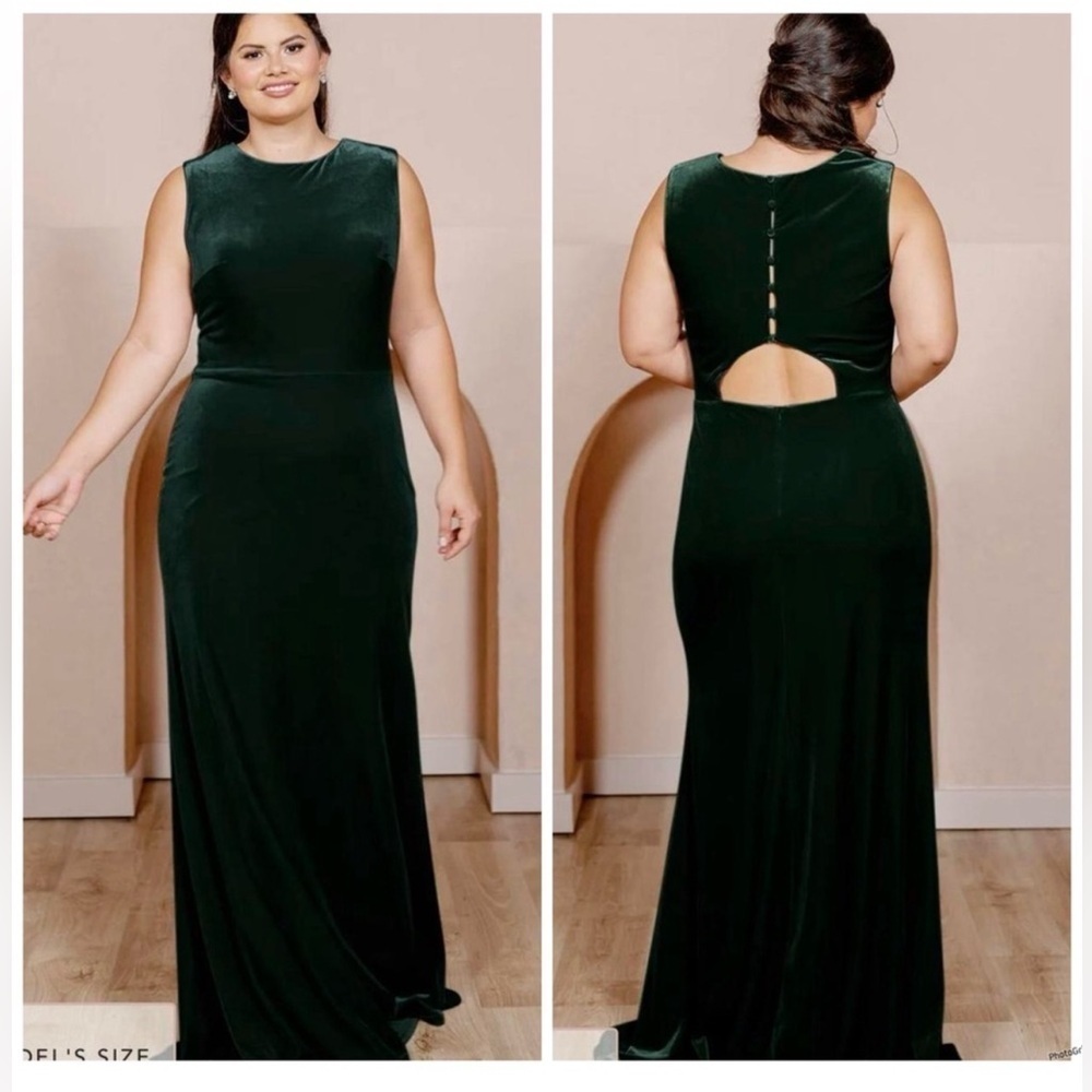 Revelry Velvet Cleo Bridesmaid Dress Dark Green High Neck Maxi Size 12